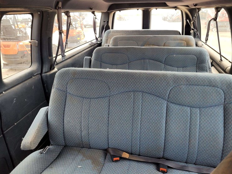 1998-chevrolet-express-3500-image-8