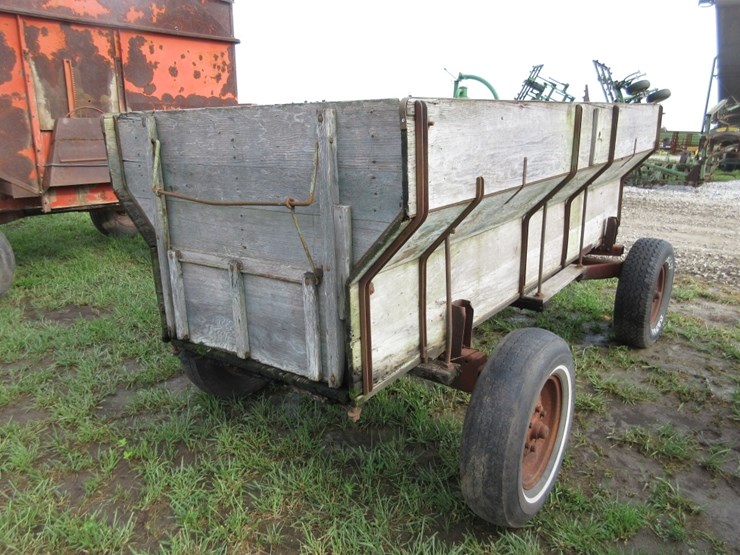 wooden-barge-wagon-image-4