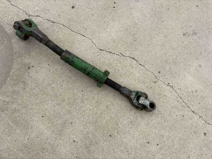 john-deere-4560-image-2