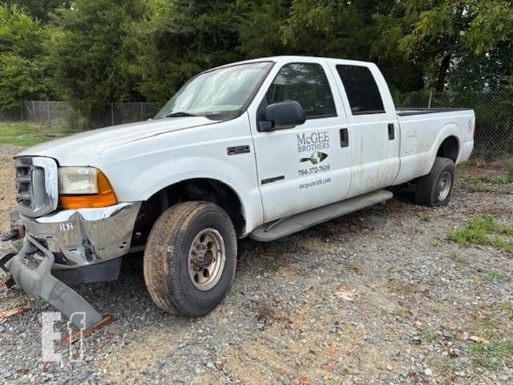2001-ford-f350-sd-image-1