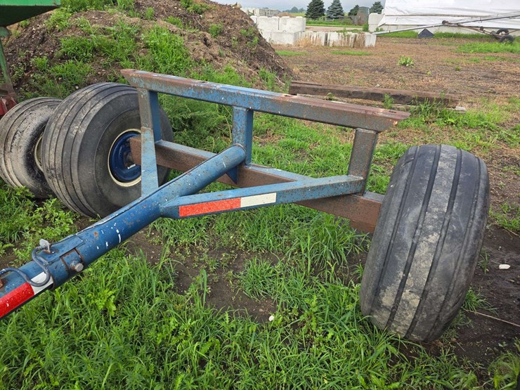 anhydrous-running-gear,-duo-lift-brand,-16.5-16.1-floatation-tires,-brakes,-extendable-hitch-image-10