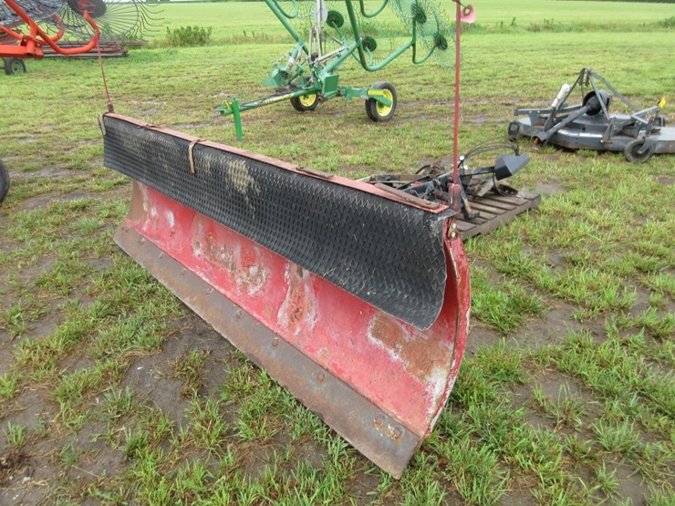 western-snow-plow-with-brackets-image-1