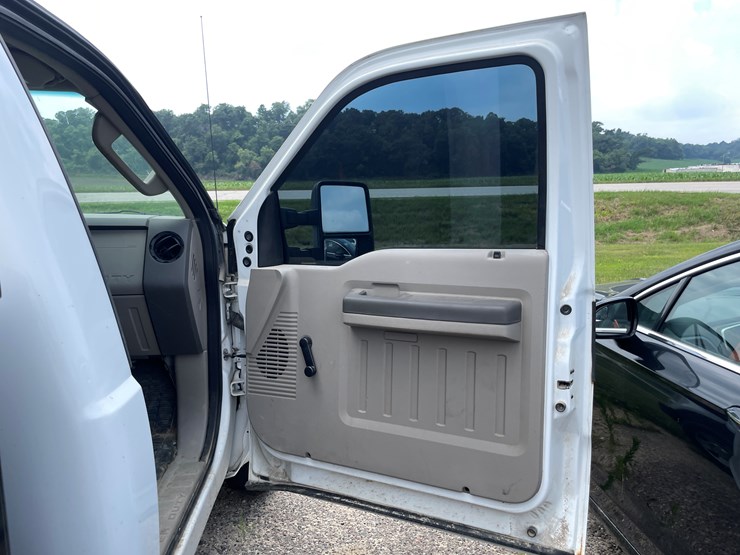 2008-ford-f250-image-64