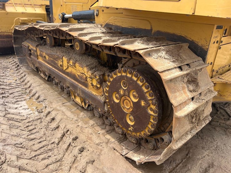 2015-caterpillar-d6k2-xl-image-23