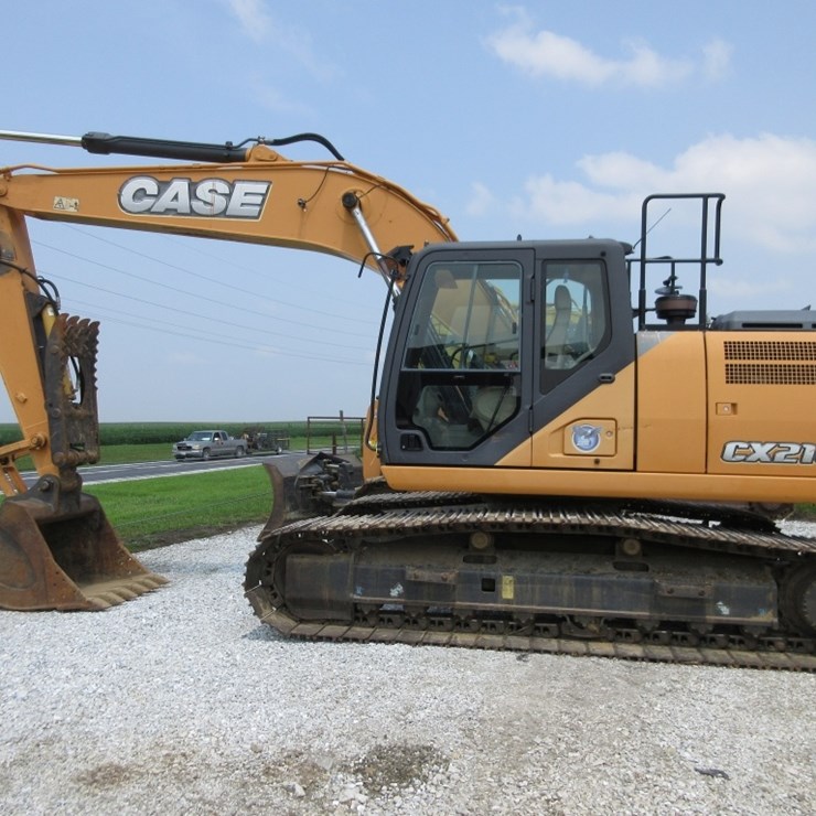 CASE CX210D