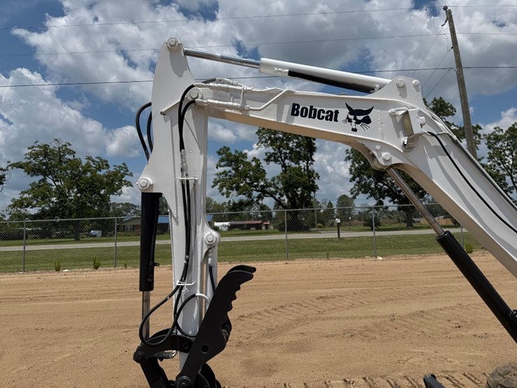 2015-bobcat-e35-image-22
