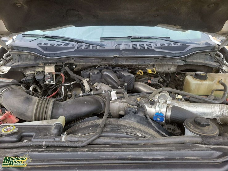 2018-ford-550-image-19