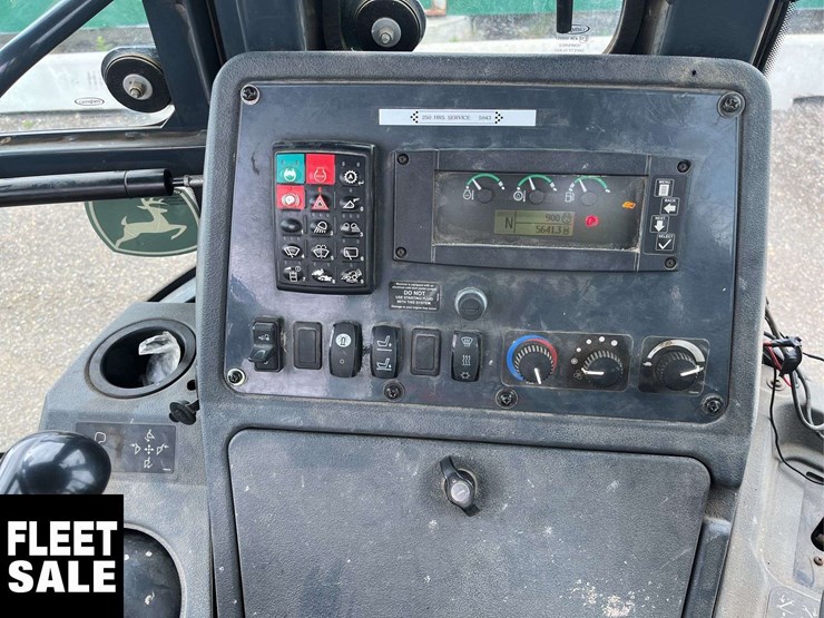 2014-deere-410k-image-4
