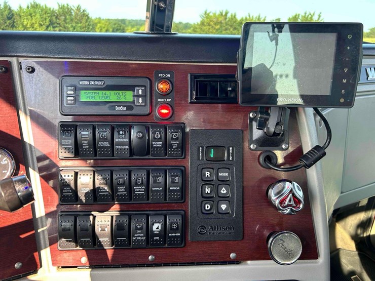 2019-western-star-sf4700-dump-truck-image-35