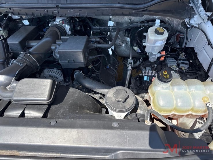 2021-ford-f250-xl-image-22