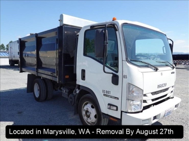 2020-isuzu-npr-hd-image-19
