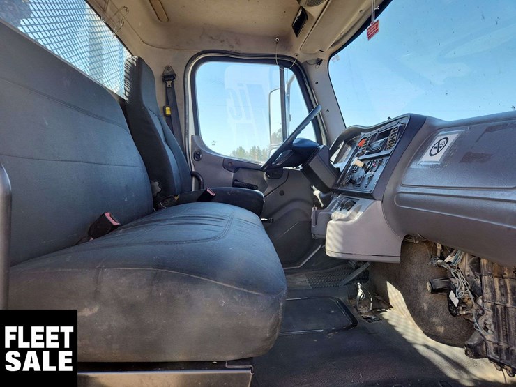 2012-hiab-200c-image-24