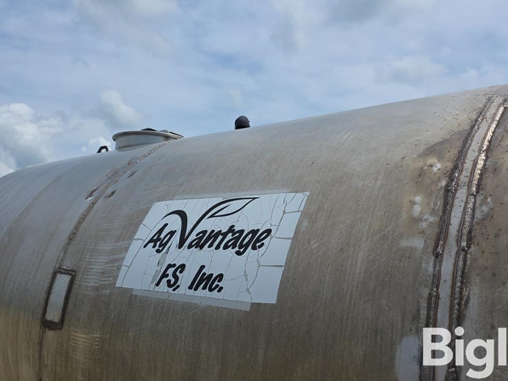 stainless-steel-nurse-tank-image-8