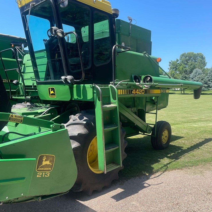 1978 JOHN DEERE 4420