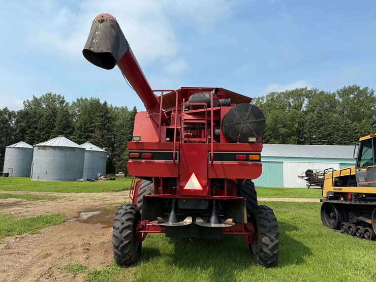 1998-case-ih-2366-image-4