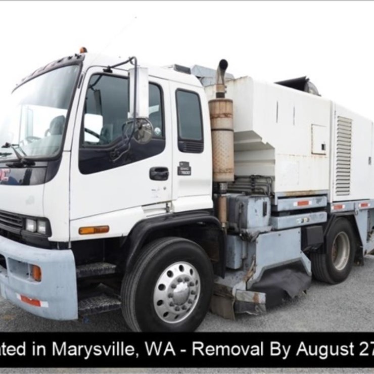 2002 GMC T7500