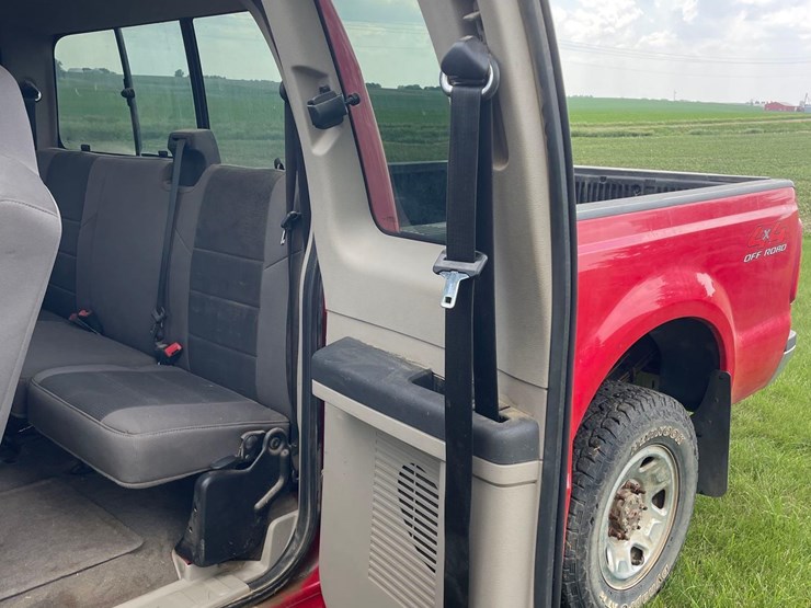 2009-ford-f250-image-39