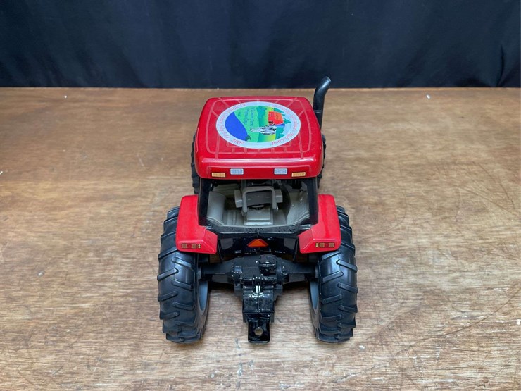 1/16-case-ih-mx110-2002-wisconsin-nib-ertl-image-7