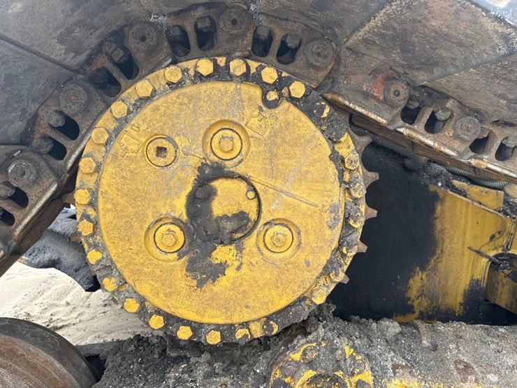 2007-caterpillar-d6n-lgp-image-16