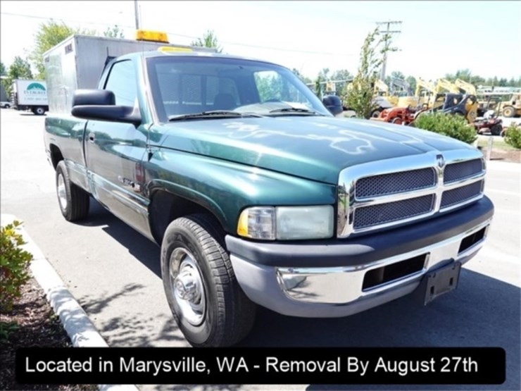 2001-dodge-2500-image-10