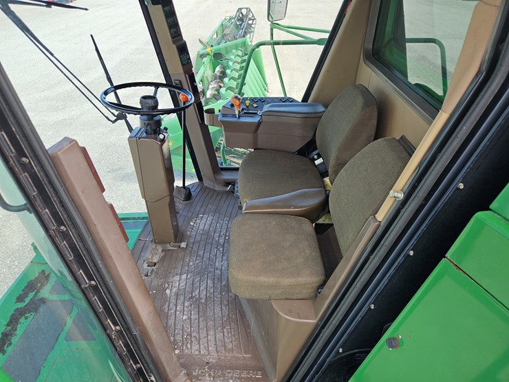 1996-john-deere-9600-image-8