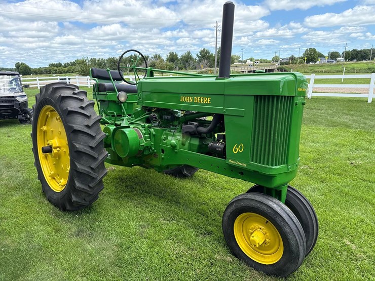 john-deere-60-image-4