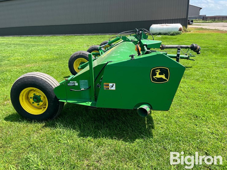 2013-john-deere-120-image-4