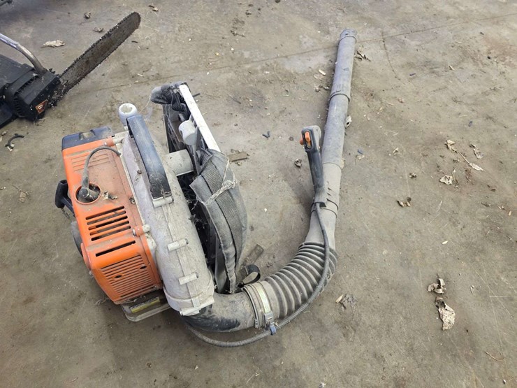 stihl-br340-backpack-blower,-runs,-but-could-use-a-tune-up-per-seller-image-1