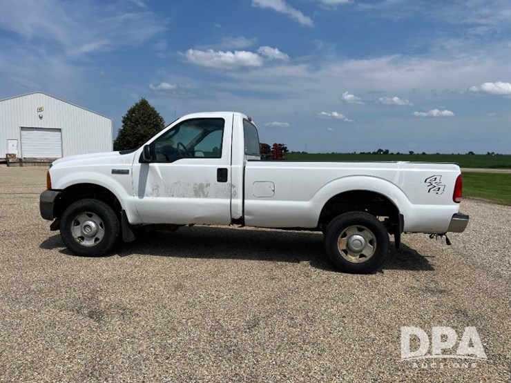 2005-ford-f250-xl-image-16