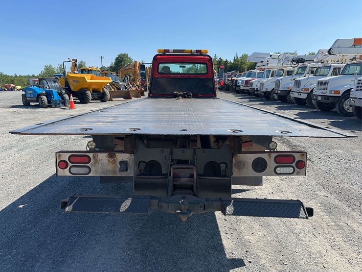 2005-freightliner-m2-106-s/a-wrecker-(21’-deck)-image-5