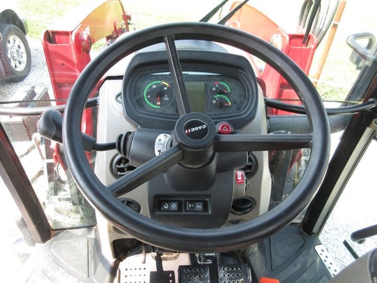 case-ih-farmall-105c-image-19