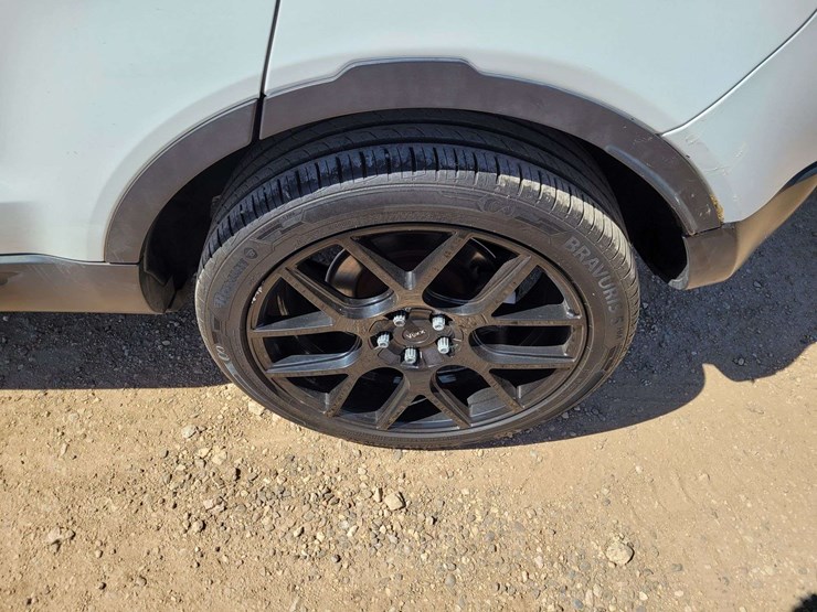 2013-land-rover-range-rover-image-21