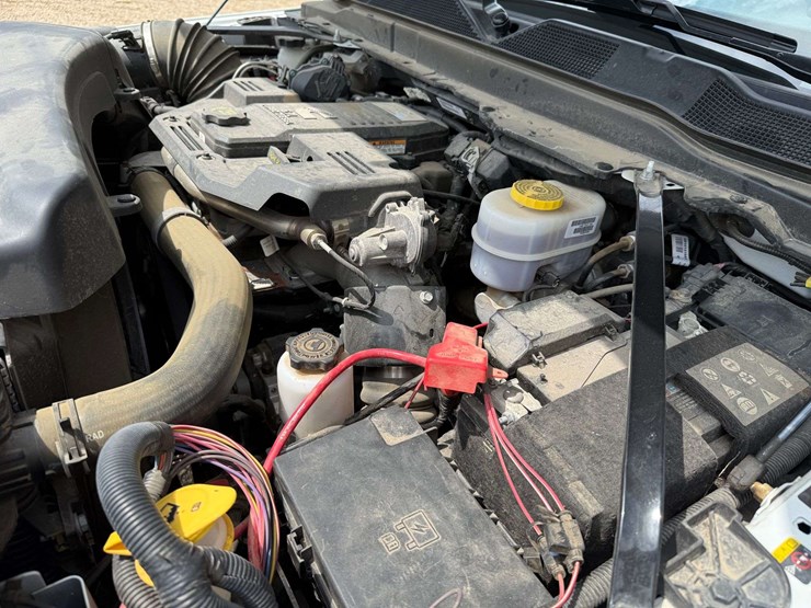 2024-ram-2500-tradesman-image-43