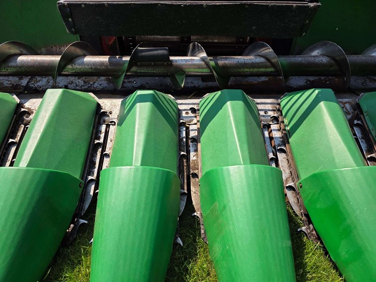 john-deere-9-image-8
