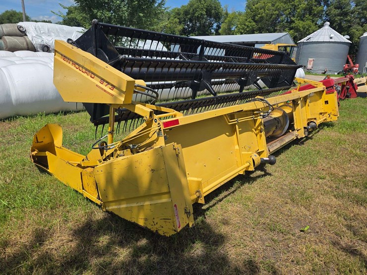 new-holland-973-image-17