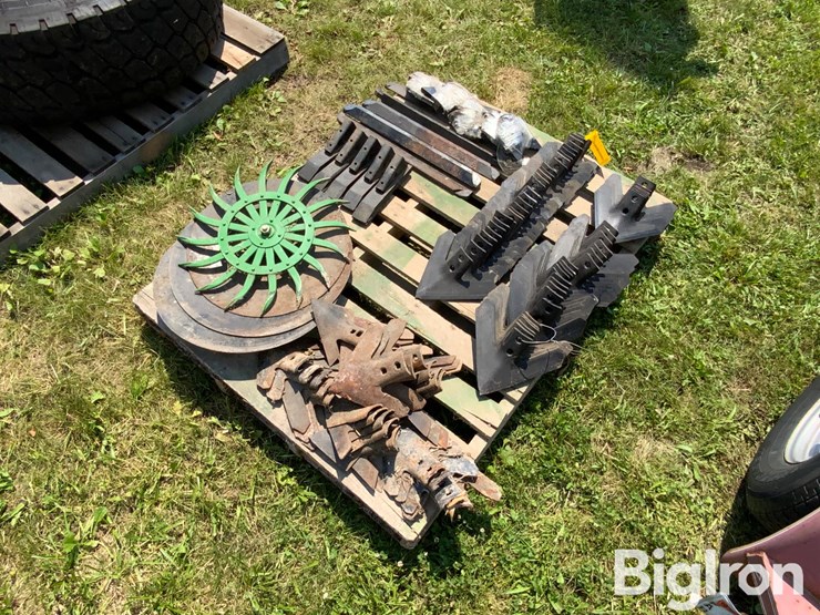 pallet-of-farm-support-image-5