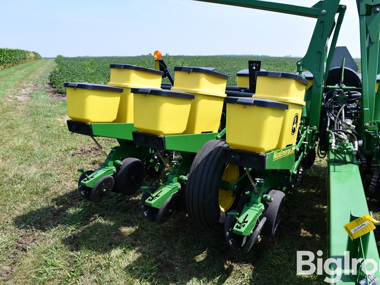 2013-john-deere-1760-image-10