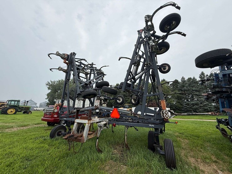 flexicoil-60’-anhydrous-applicator,-fold-up-wings,-sn:-103813-image-7
