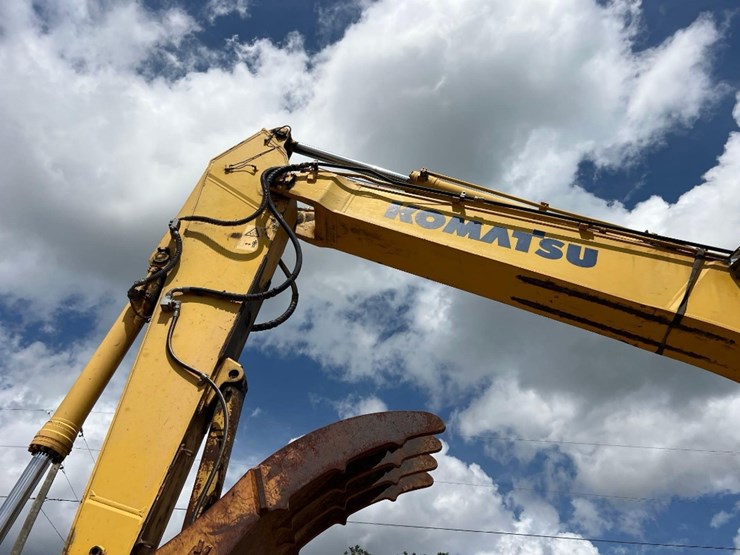 2013-komatsu-pc490-lc-10-image-12