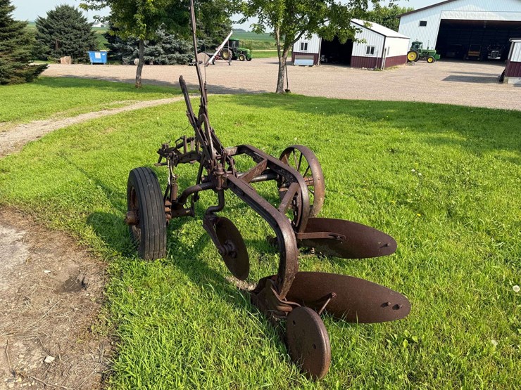 john-deere-2-image-5