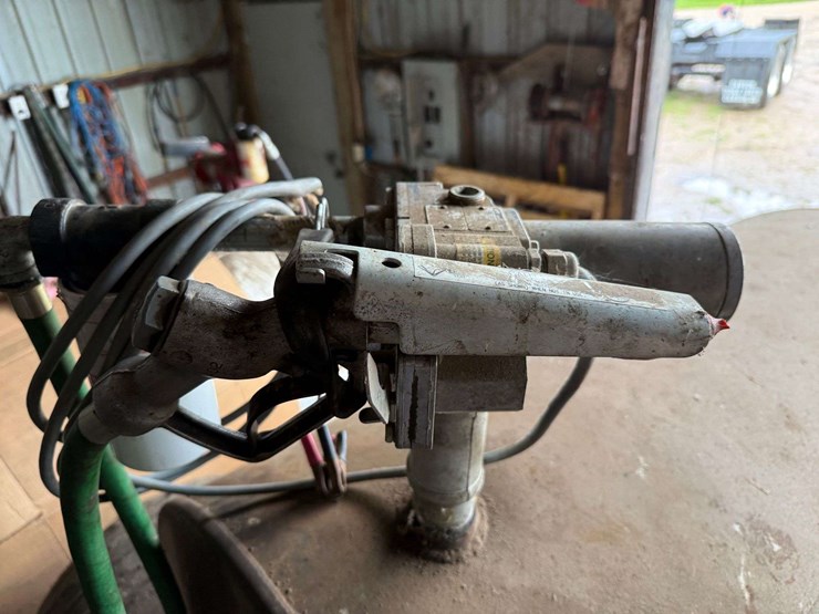 homemade-fuel-trailer-image-7