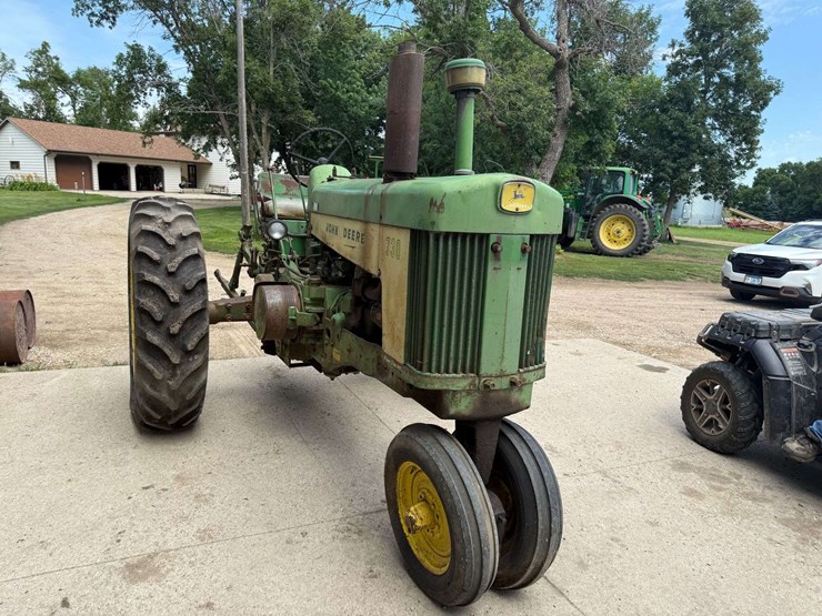 1959-john-deere-730-image-4