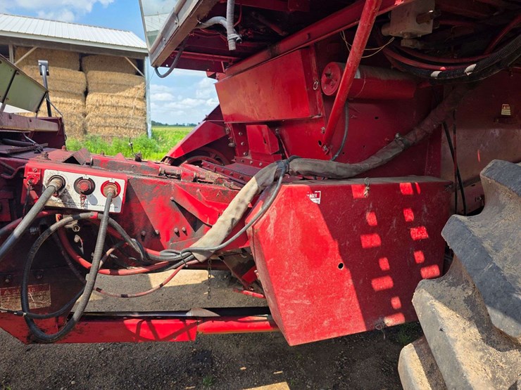 1993-case-ih-1666-image-5