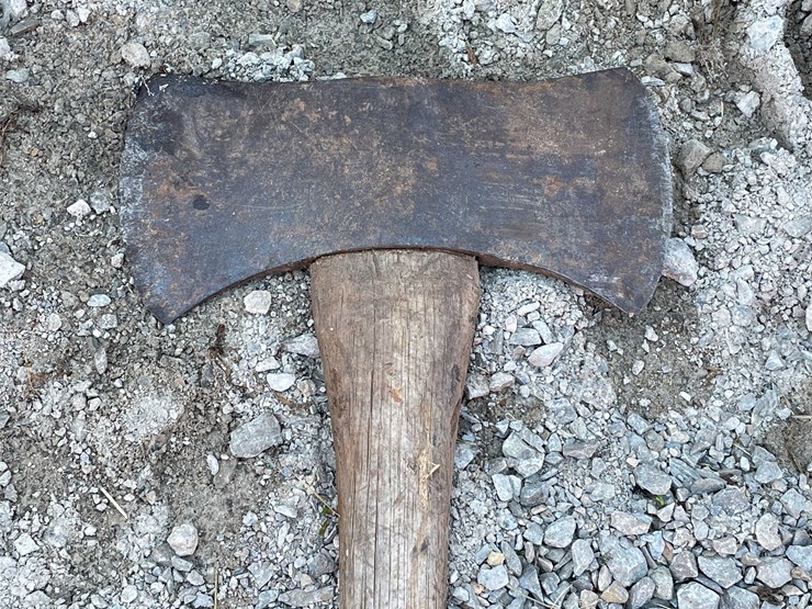 #8588-•-(5)-gardening-tools-image-5