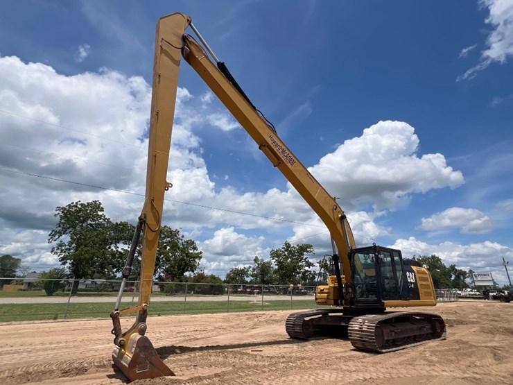2015-caterpillar-326fl-image-8