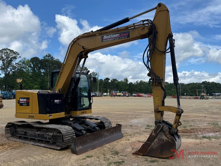 2019-caterpillar-310-image-3