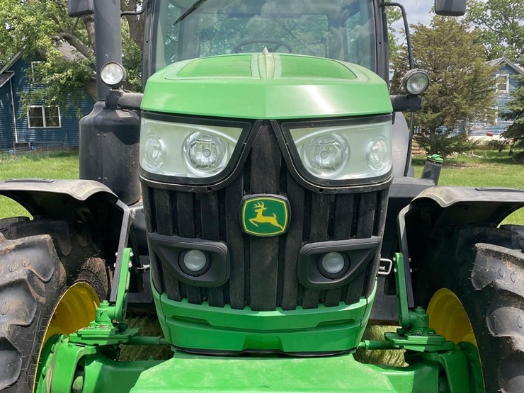 2015-john-deere-6155r-image-24