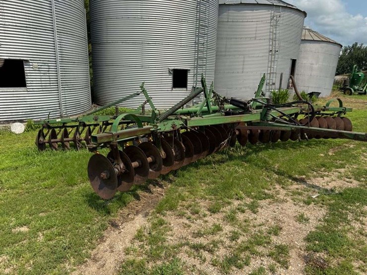 john-deere-bwf-image-1
