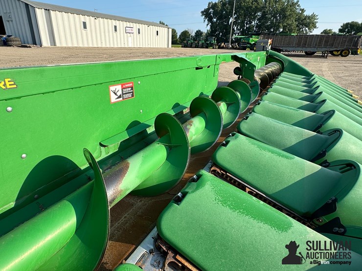 2014-john-deere-612c-stalkmaster-image-11