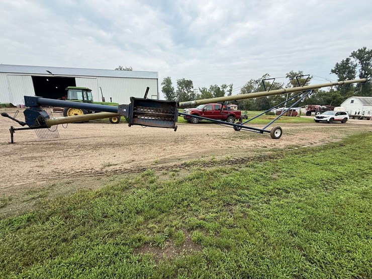 harvest-international-a1072-image-9